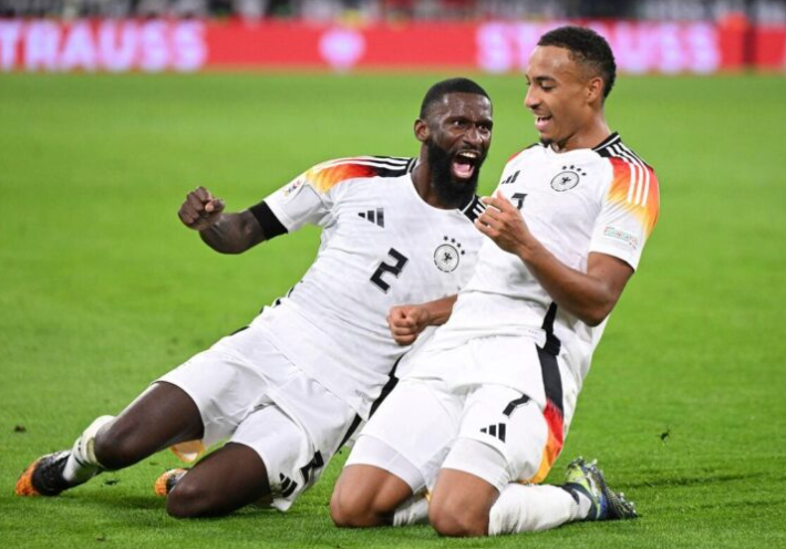 Löwelin erzielte bei seinem Debüt ein Tor, Deutschland besiegte die Niederlande mit 1:0